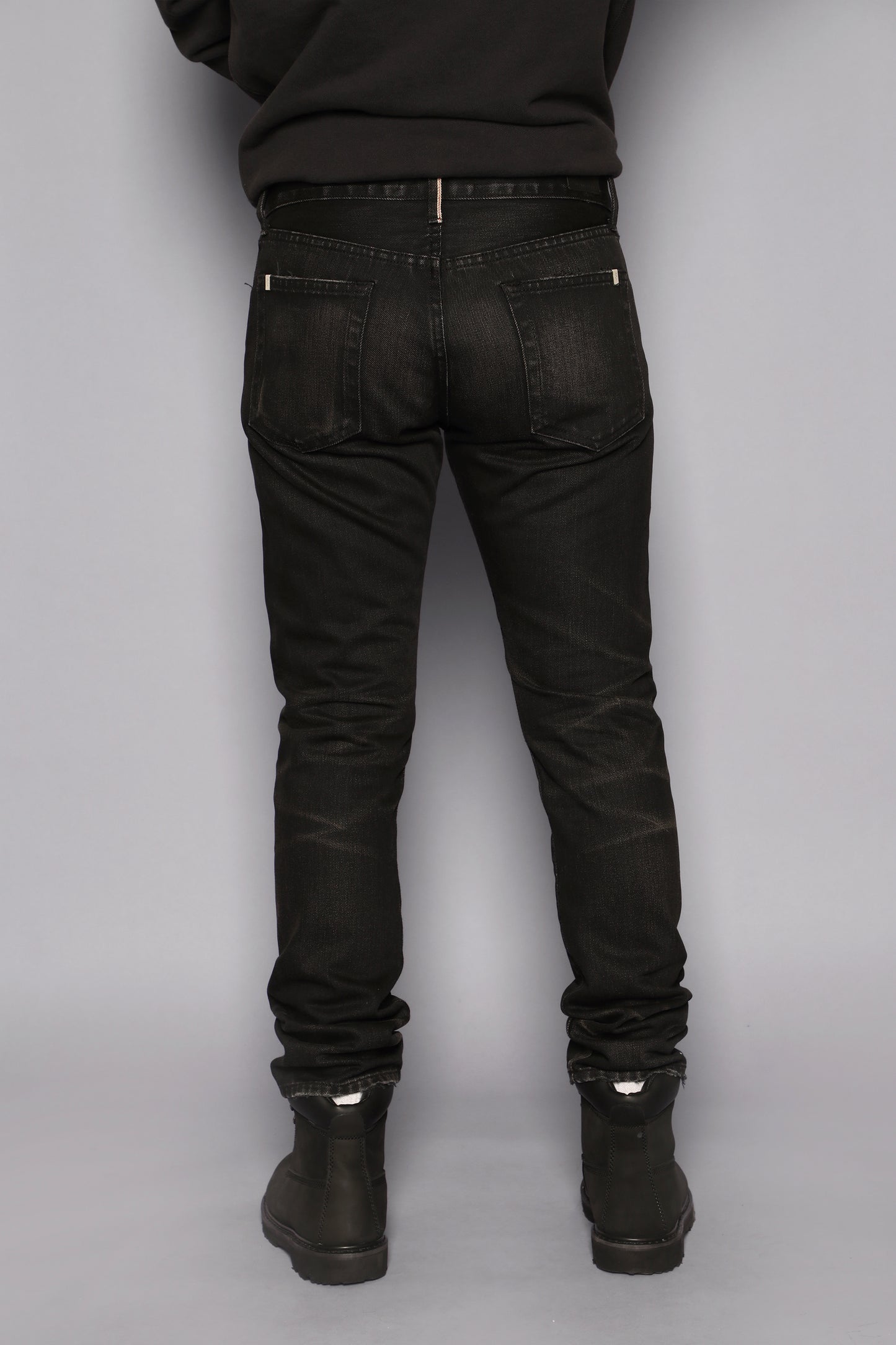 SELVAGE SLIM FIT