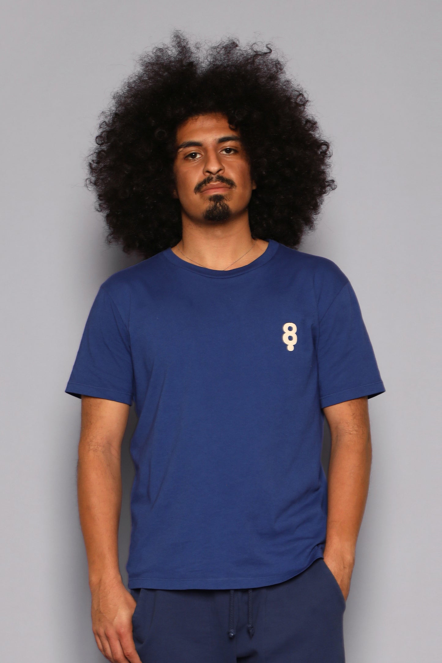 8 LOGO CLASSIC CREW NECK TEE